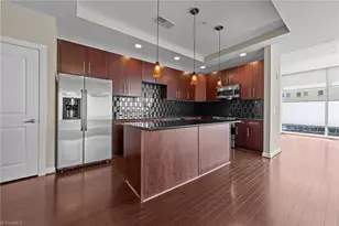 201 N Elm St, Greensboro, NC 27401 - Photo 13