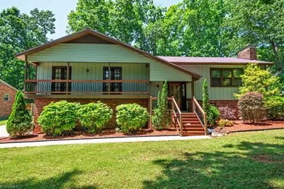 1625 Eagle Crest Drive, Pfafftown, NC 27040 - Photo 1
