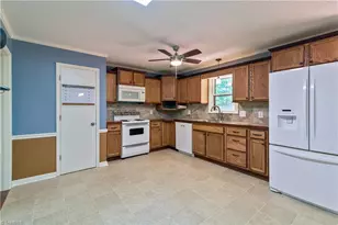 1625 Eagle Crest Dr, Pfafftown, NC 27040 - Photo 19