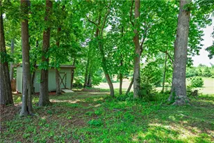 1625 Eagle Crest Dr, Pfafftown, NC 27040 - Photo 13