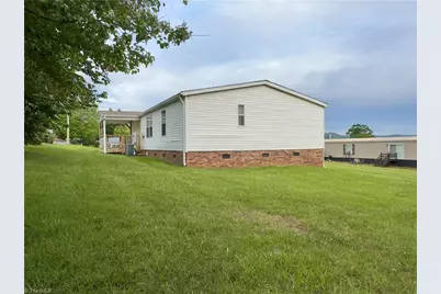 1020 Willow Creek Drive, Pinnacle, NC 27043 - Photo 17