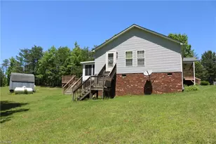 2615 Solomon Lea Rd, Leasburg, NC 27291 - Photo 7
