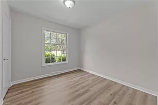 2507 Fontaine Rd, Greensboro, NC 27407 - Photo 13