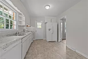 2507 Fontaine Rd, Greensboro, NC 27407 - Photo 7