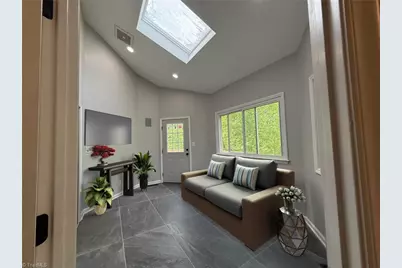 2528 Treetop Lane, Winston-Salem, NC 27101 - Photo 21