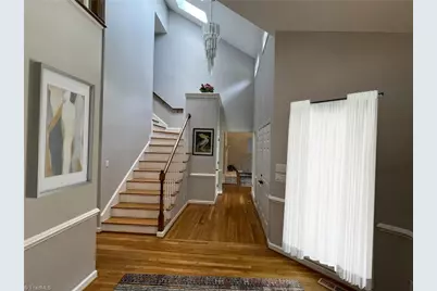 2528 Treetop Lane, Winston-Salem, NC 27101 - Photo 7