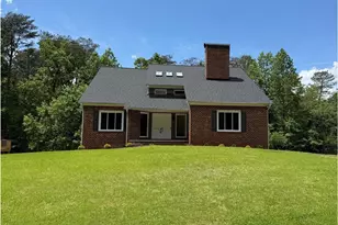 2528 Treetop Ln, Winston-Salem, NC 27101 - Photo 3