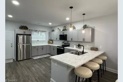 1902 Everitt Street, Greensboro, NC 27401 - Photo 15