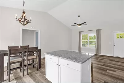 530 E Raleigh Avenue, Liberty, NC 27298 - Photo 9