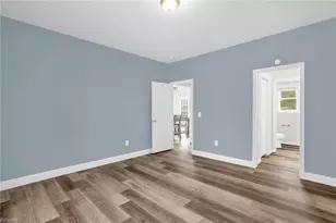 530 E Raleigh Ave, Liberty, NC 27298 - Photo 17