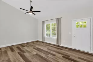 530 E Raleigh Ave, Liberty, NC 27298 - Photo 5