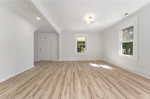 304 Louise Ave, High Point, NC 27262 - Photo 7