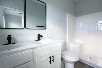 1904 Everitt Street, Greensboro, NC 27401 - Photo 17