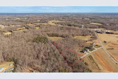 202 Belle Arbor Drive, Winston-Salem, NC 27107 - Photo 3