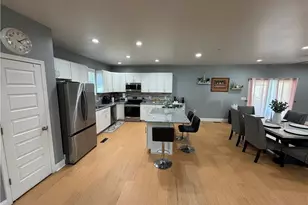 5035 Scenic Dr, Winston-Salem, NC 27105 - Photo 9