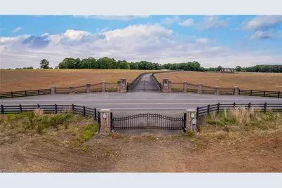 1100 Glen Oaks Drive, Hamptonville, NC 27020 - Photo 41