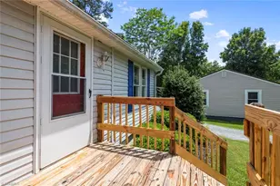 207 Bingham St, Carthage, NC 28327 - Photo 17