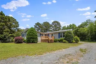 207 Bingham St, Carthage, NC 28327 - Photo 3