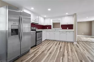 207 Bingham St, Carthage, NC 28327 - Photo 25