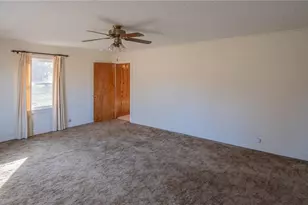 424 Camp Rd, Burlington, NC 27217 - Photo 7