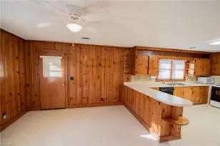 424 Camp Rd, Burlington, NC 27217 - Photo 13