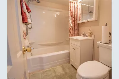 424 Camp Road, Burlington, NC 27217 - Photo 33