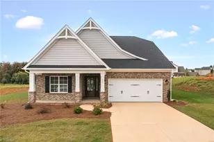 103 Jasper Ct, King, NC 27021 - Photo 23