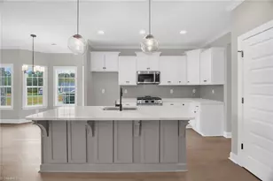 308 Grand Worth Wy, King, NC 27021 - Photo 9