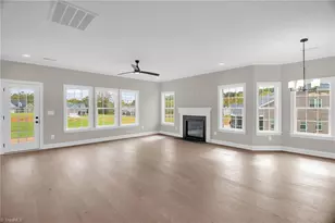 308 Grand Worth Wy, King, NC 27021 - Photo 9