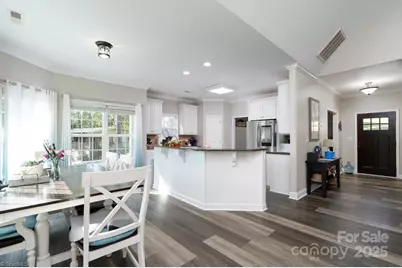 126 Strand Drive, New London, NC 28127 - Photo 5