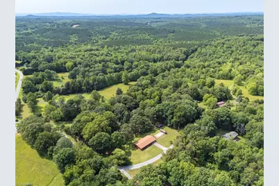 180 Mountain Valley Drive, Eden, NC 27288 - Photo 39