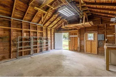 2527 S Nc Highway 66, Kernersville, NC 27284 - Photo 23