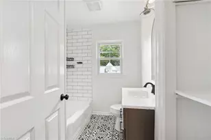 2527 S Nc Hwy 66, Kernersville, NC 27284 - Photo 13