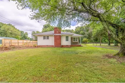 2527 S Nc Highway 66, Kernersville, NC 27284 - Photo 1