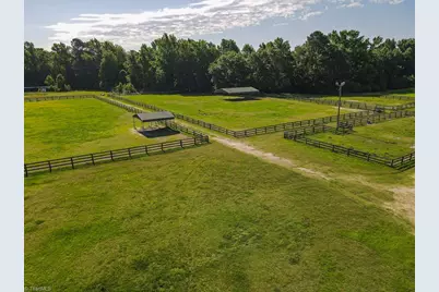 9167 Hasty Road, Laurinburg, NC 28352 - Photo 43