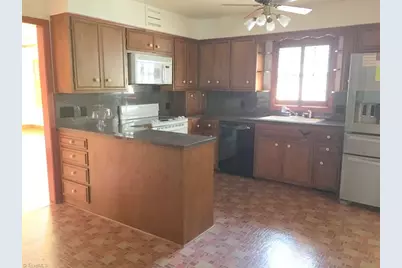 234 Hylton Street, Mount Airy, NC 27030 - Photo 3