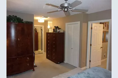 1935-C Eastchester Drive, High Point, NC 27265 - Photo 25