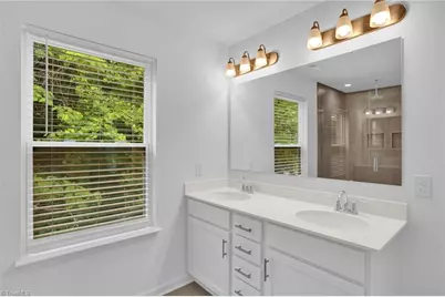 4038 Monteray Circle, High Point, NC 27265 - Photo 17