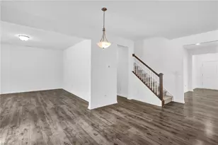 4038 Monteray Cir, High Point, NC 27265 - Photo 9