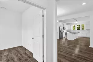 4038 Monteray Cir, High Point, NC 27265 - Photo 3