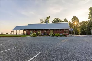 6572 Burkemont Rd, Morganton, NC 28655 - Photo 9