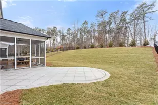 1353 Maple Chase Ln, Winston-Salem, NC 27106 - Photo 15