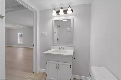521 Walnut Street, Eden, NC 27288 - Photo 21