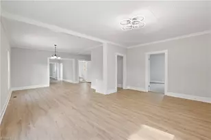 521 Walnut St, Eden, NC 27288 - Photo 13