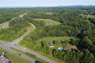 4285 W Pine St, Mount Airy, NC 27030 - Photo 3