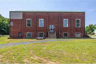 217 E Aiken Road, Eden, NC 27288 - Photo 5