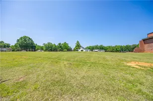 217 E Aiken Rd, Eden, NC 27288 - Photo 41