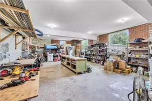 217 E Aiken Rd, Eden, NC 27288 - Photo 35