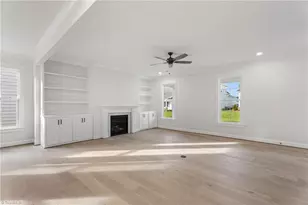 910 Eucalyptus Ct, Winston-Salem, NC 27106 - Photo 5