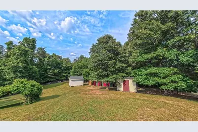 1747 Lynchburg Road, Westfield, NC 27053 - Photo 15